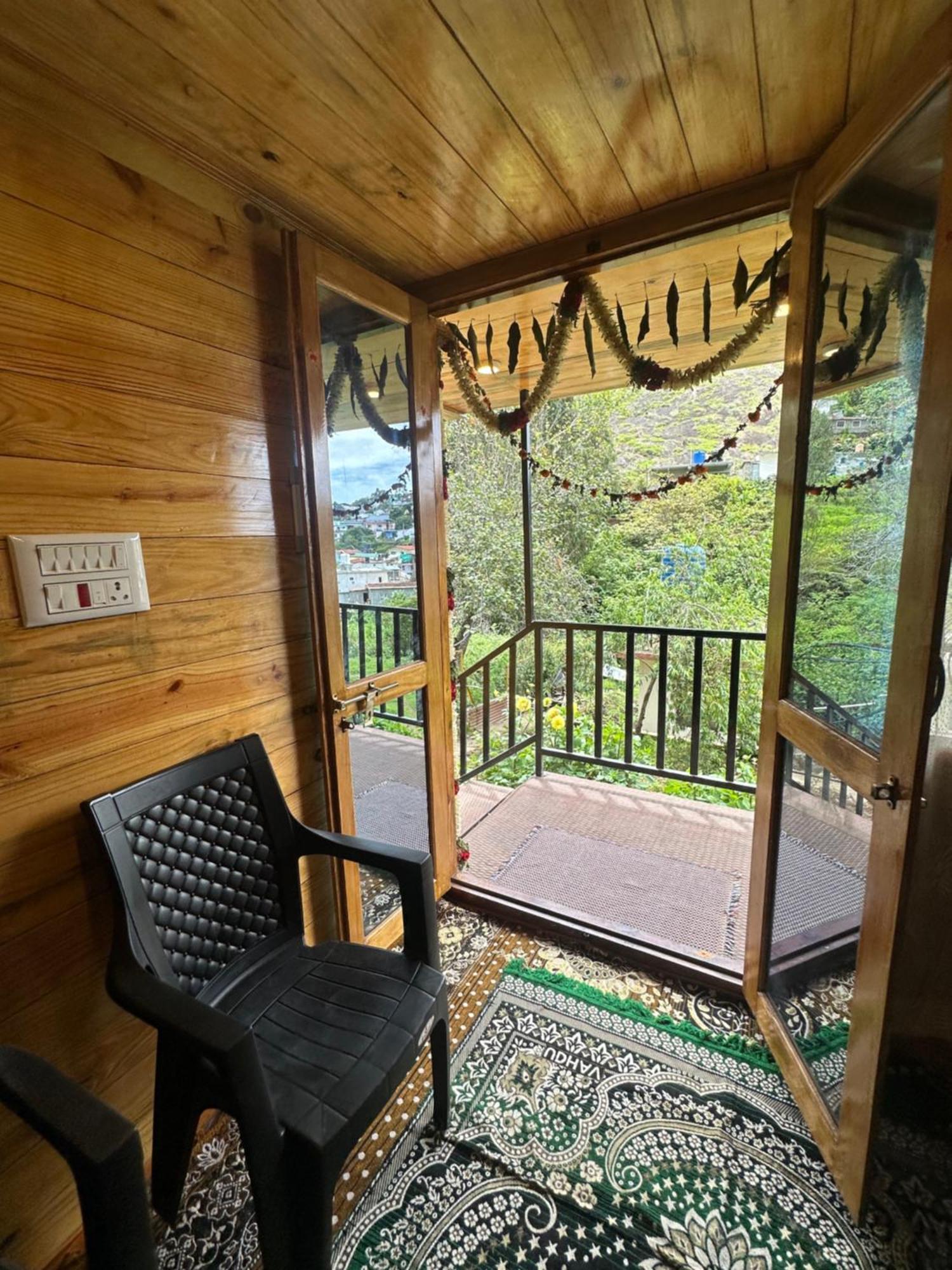 Magica Mount A Frame Wood House Villa Kodaikanal Bagian luar foto